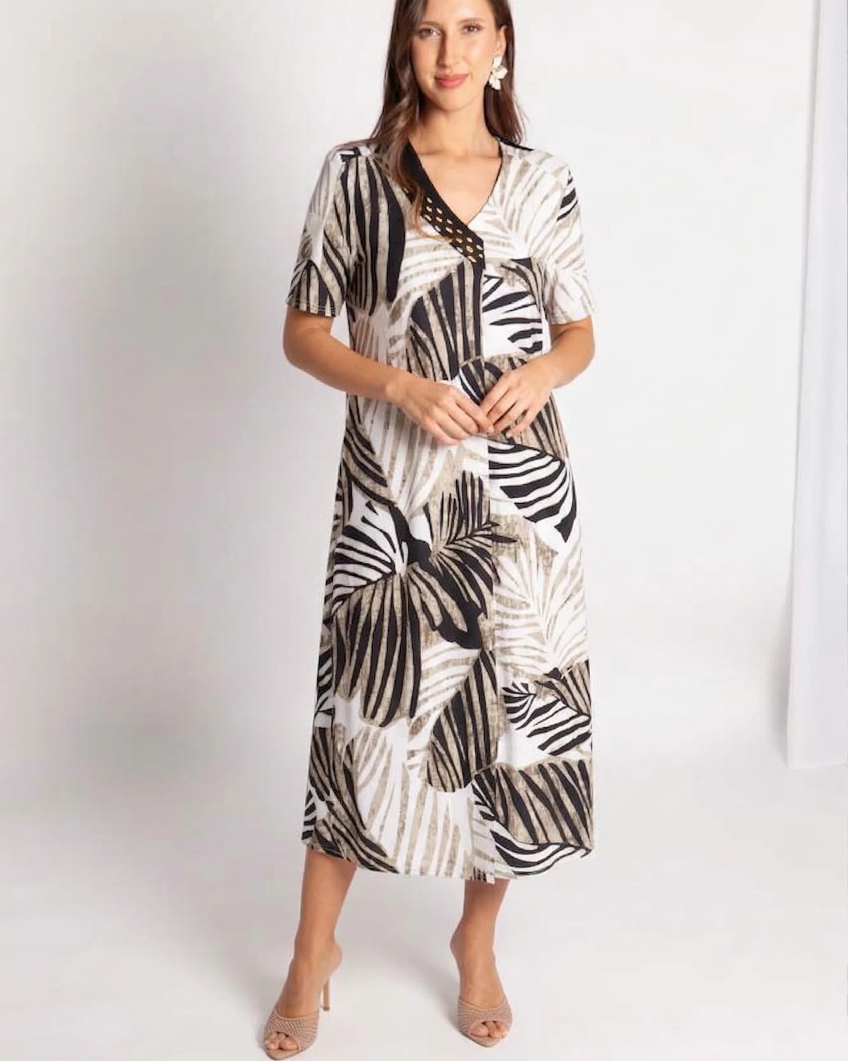 Vestido Largo Palermo: La Libertad de Sentirte Radiante y Cómoda bajo el Sol — vista 3